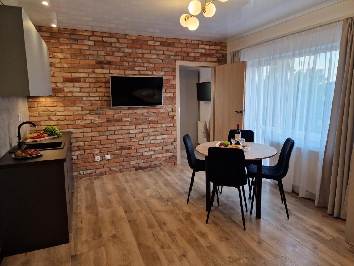 Villa Verona Leba Bagian luar foto