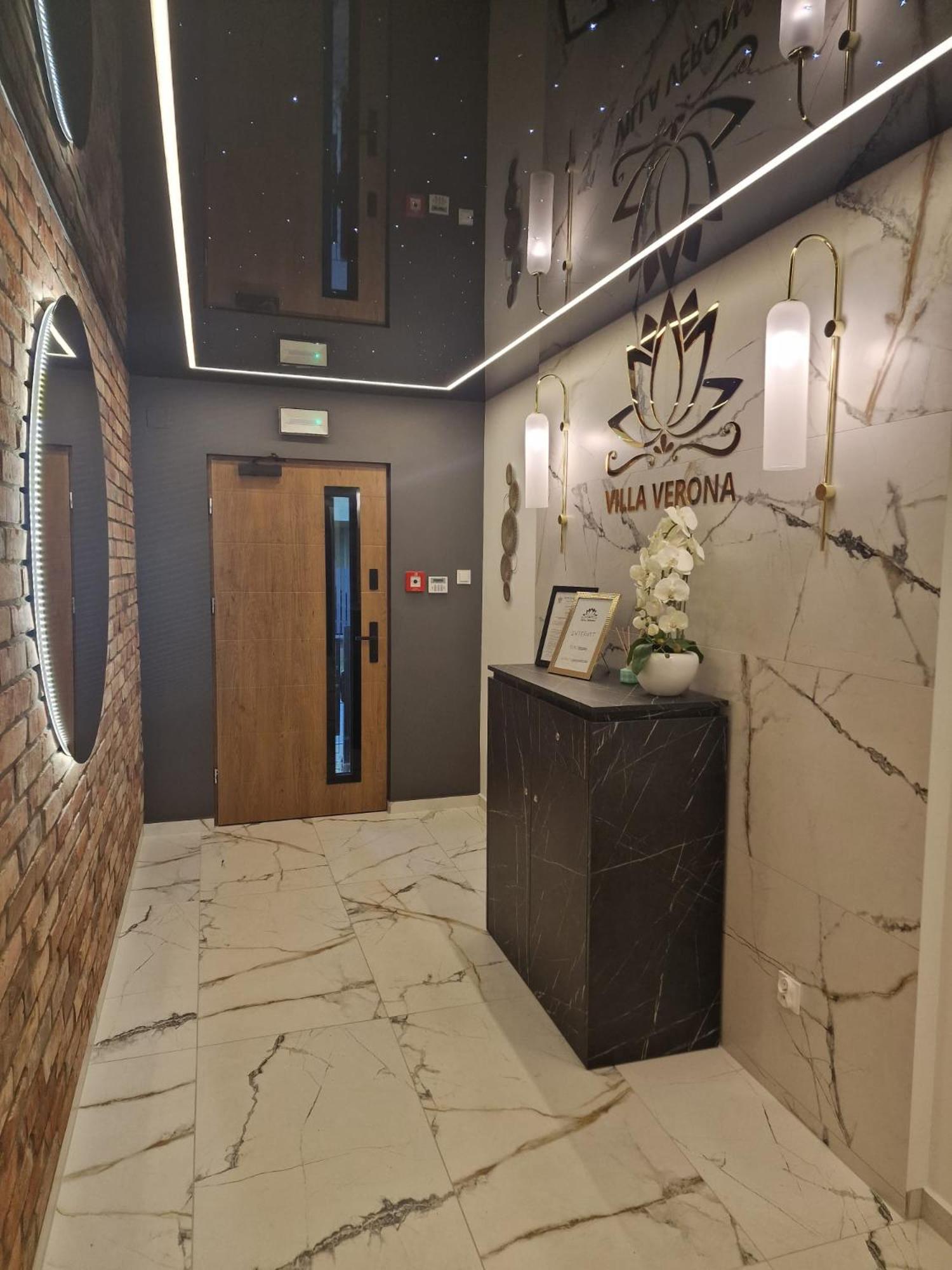 Villa Verona Leba Bagian luar foto